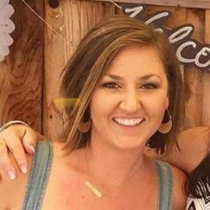 Meet your Posher, Becky